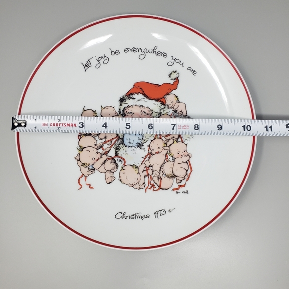 1973 Vintage Kewpie Christmas Collector's Plate - Picture 6 of 8